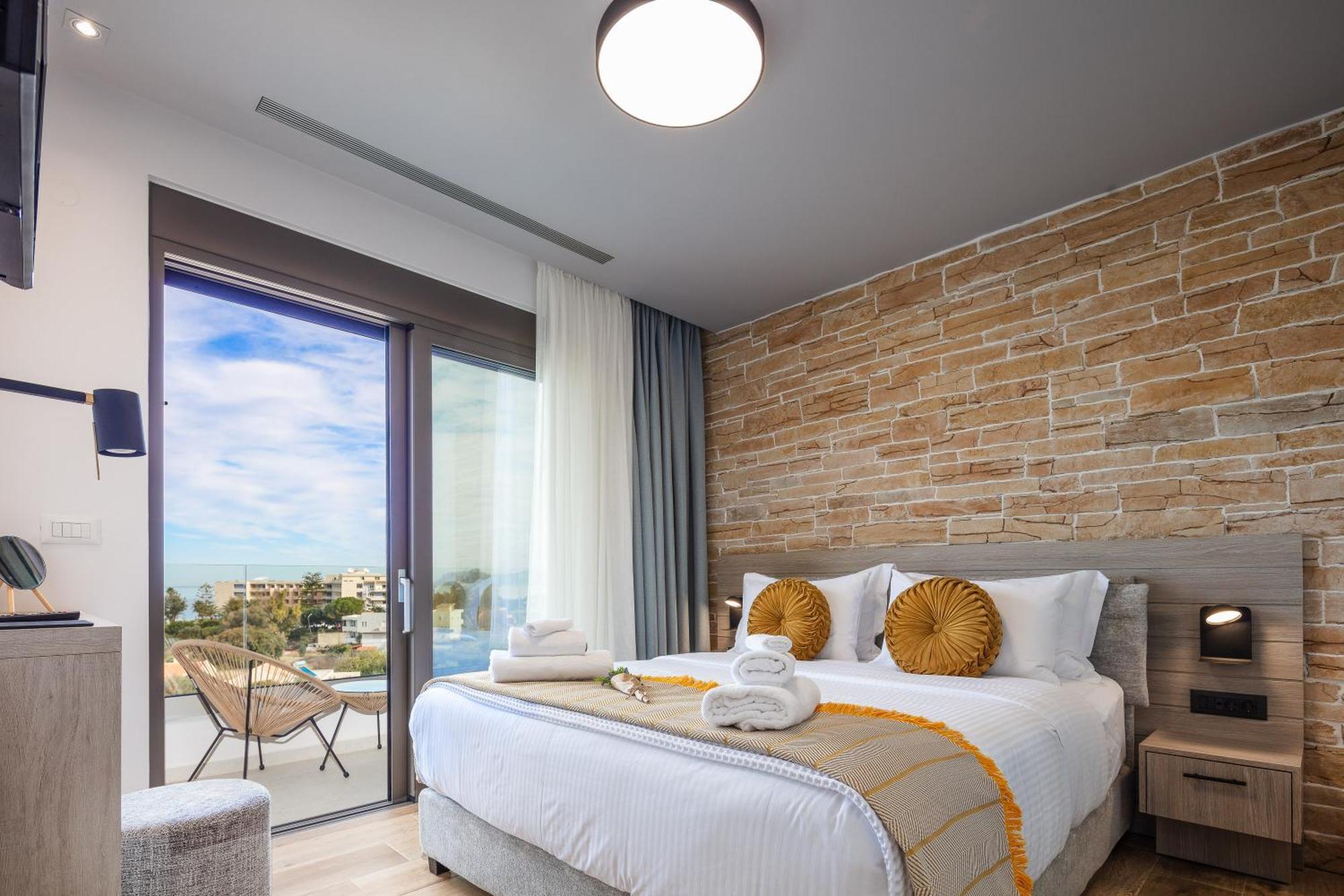 Oinolithos Luxury Villa Kalamaki (Chania)